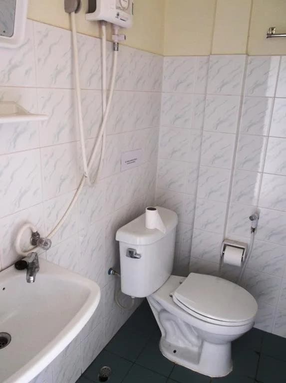 Saver Guesthouse - photo 8