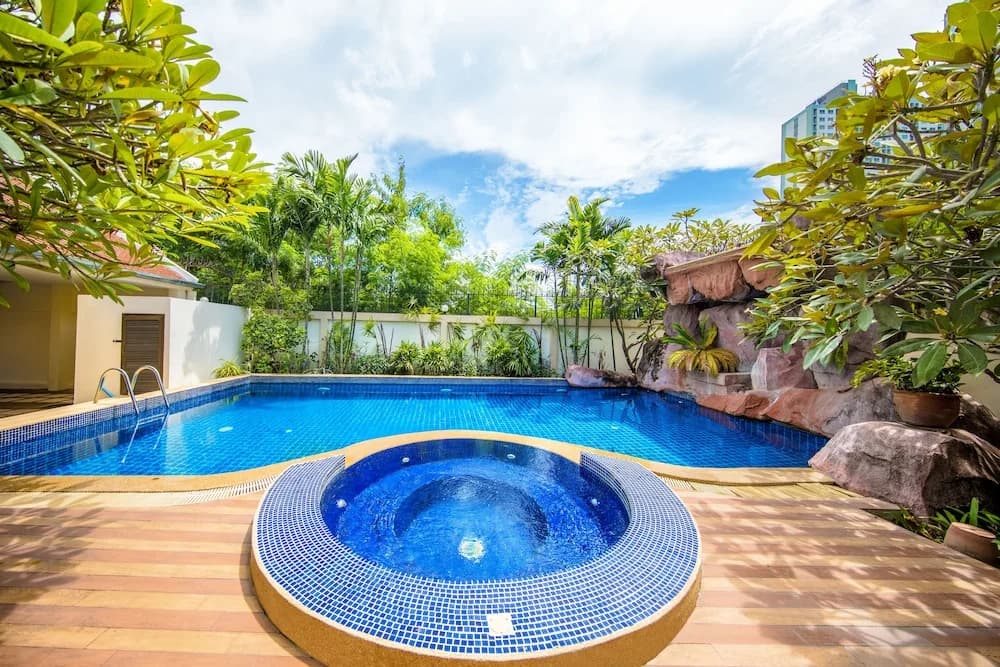 Adare Pool Villa Pattaya - photo 13