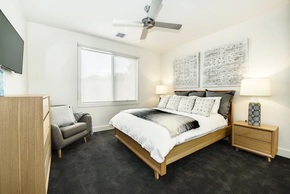 Coastal Chic - main photo