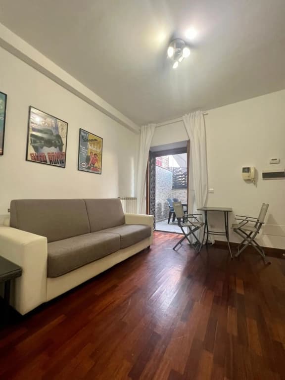 Corso Francia Apartment - photo 3