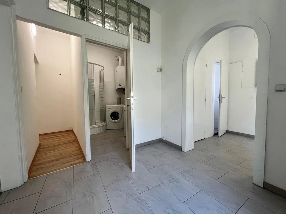 Welcoming 4BR shared Apt.-best location - photo 29