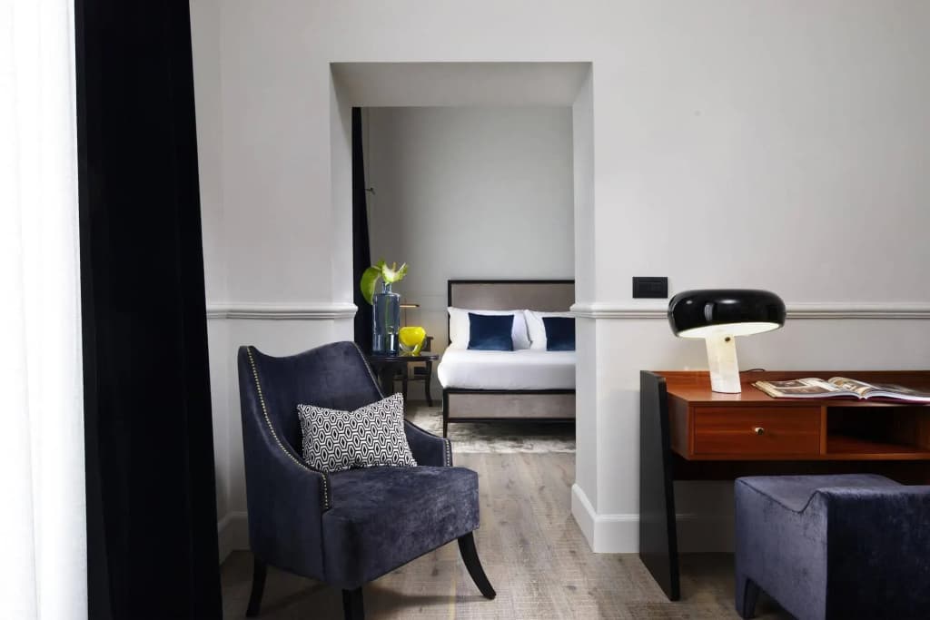 Gens Luxury Suites - photo 4