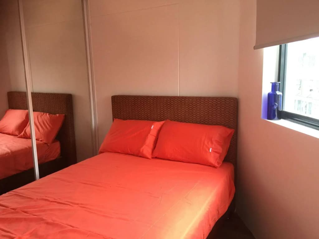 Central Train Station Apartment - photo 2