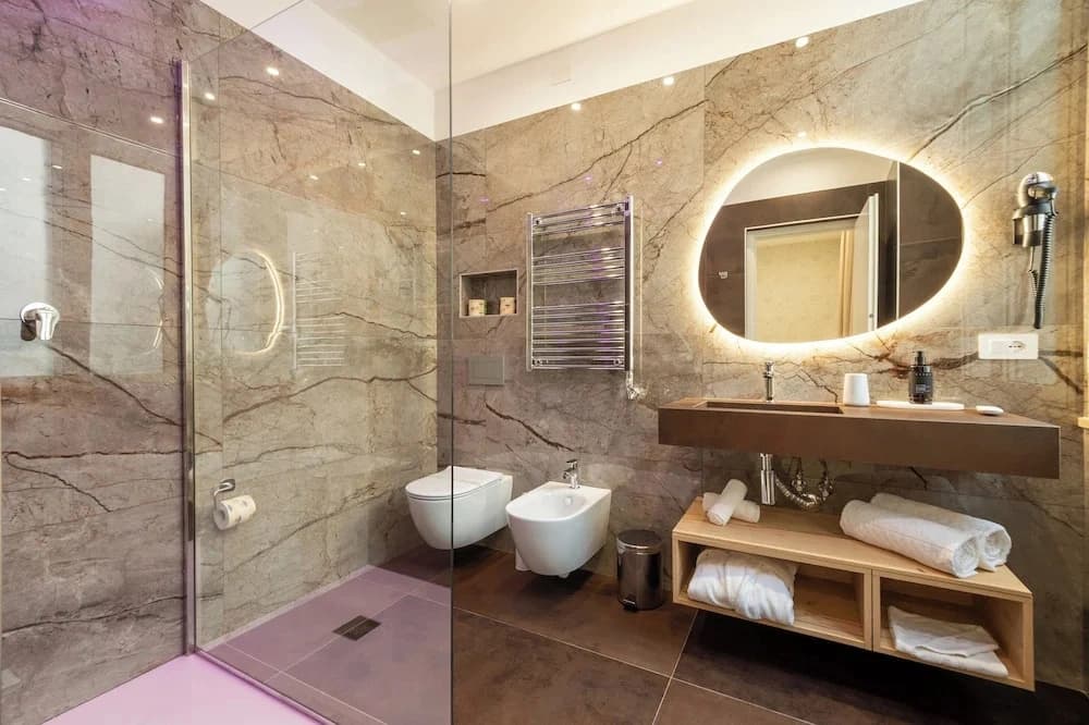 69 Suite Boutique - photo 30