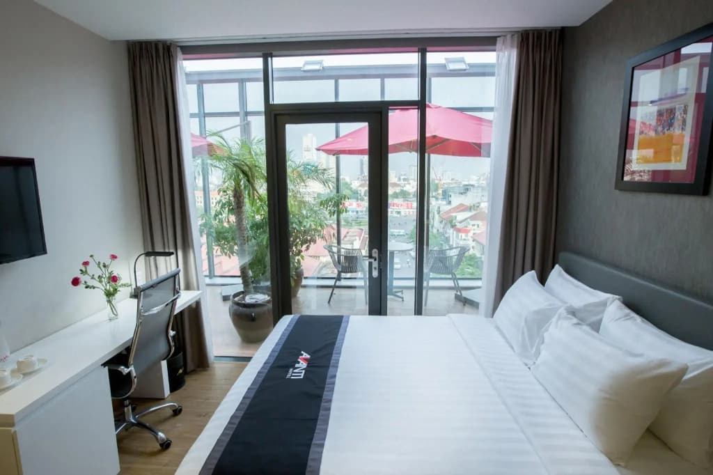 Avanti Hotel - photo 8