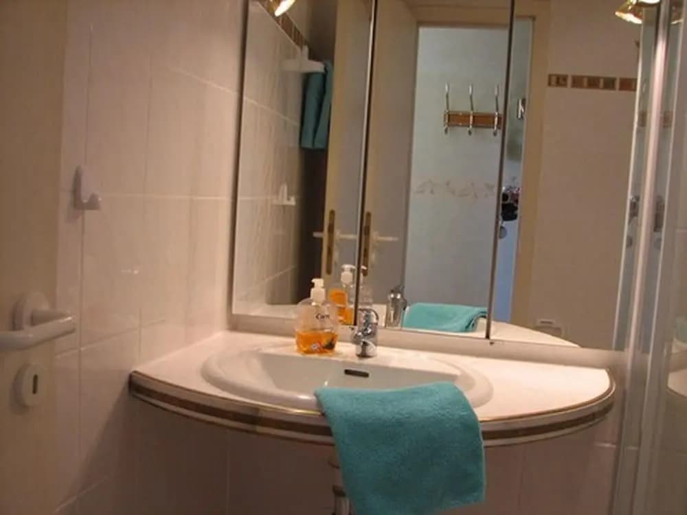 Hotel Lydia - photo 7