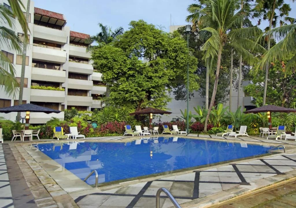 Hotel Borobudur Jakarta - photo 14