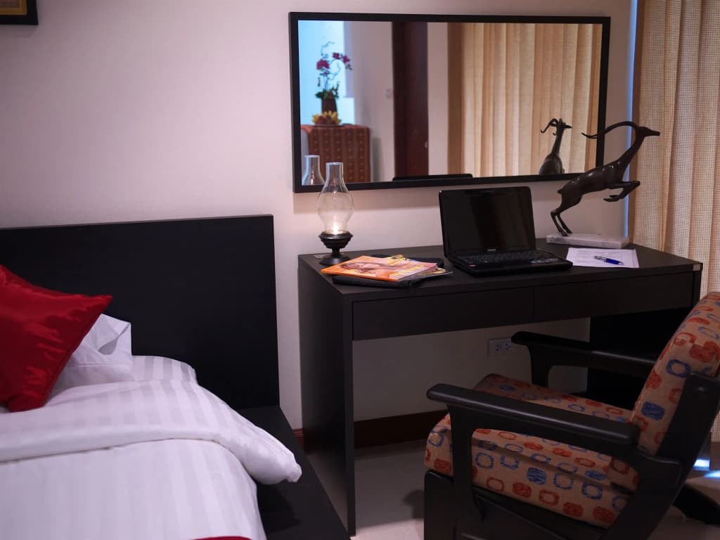 True Siam Phayathai Hotel - photo 7