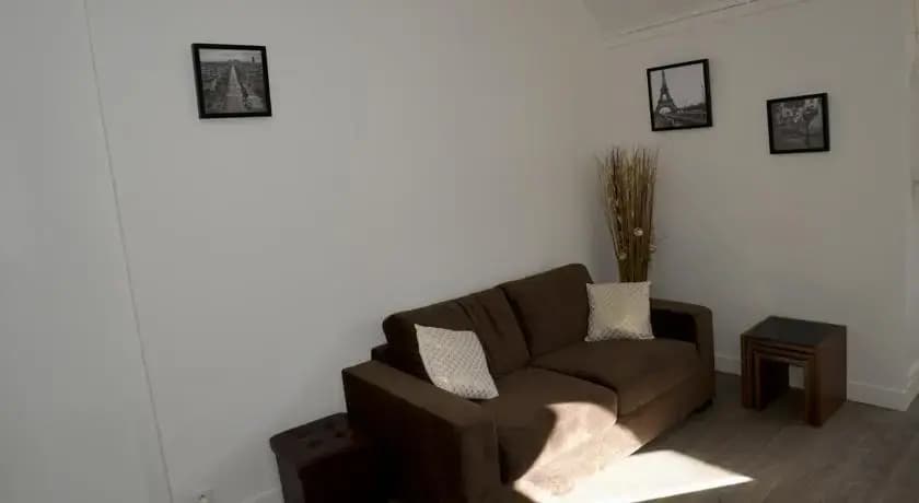 Elysée Paris Charming Flat - photo 2