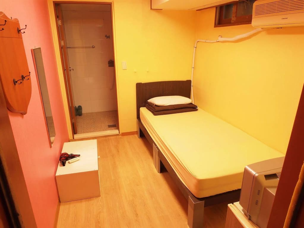 Shinchon Hostel - photo 3