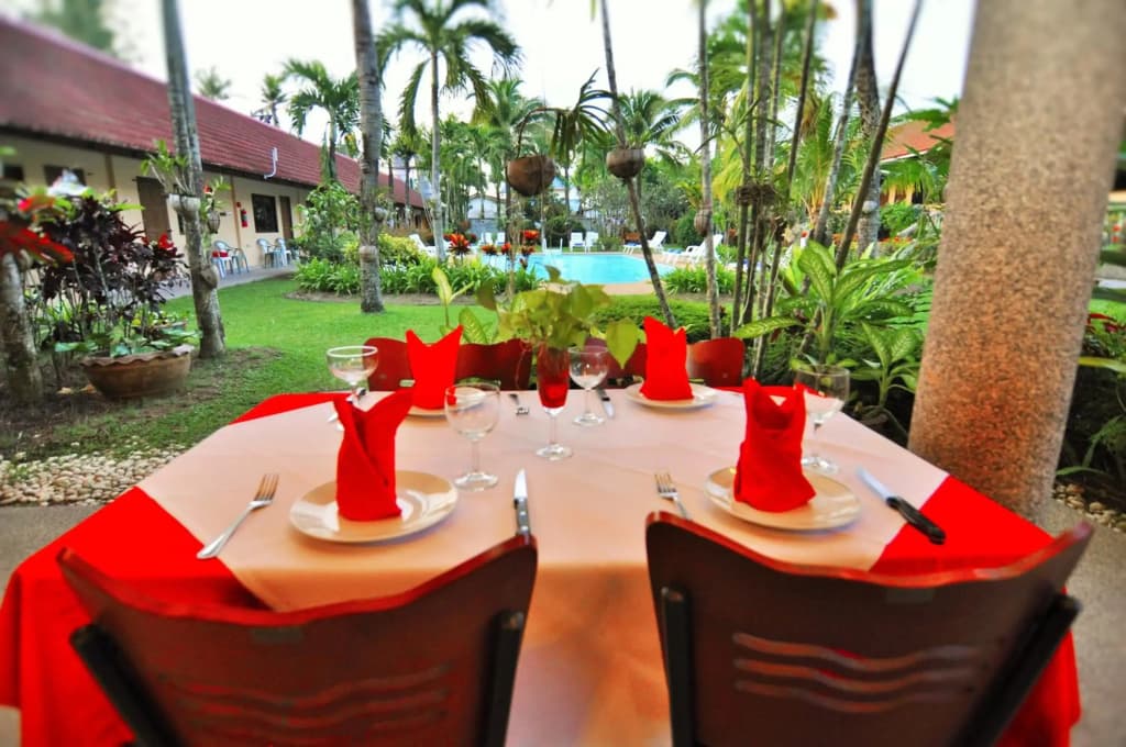 The Gold-Digger's Resort - photo 17