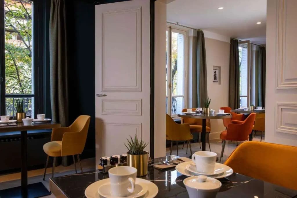 Hotel Aiglon - photo 22