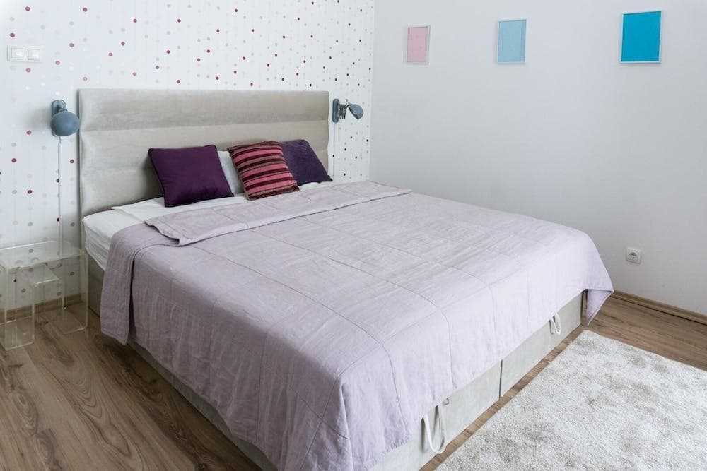 Day and Night Hostel - photo 3
