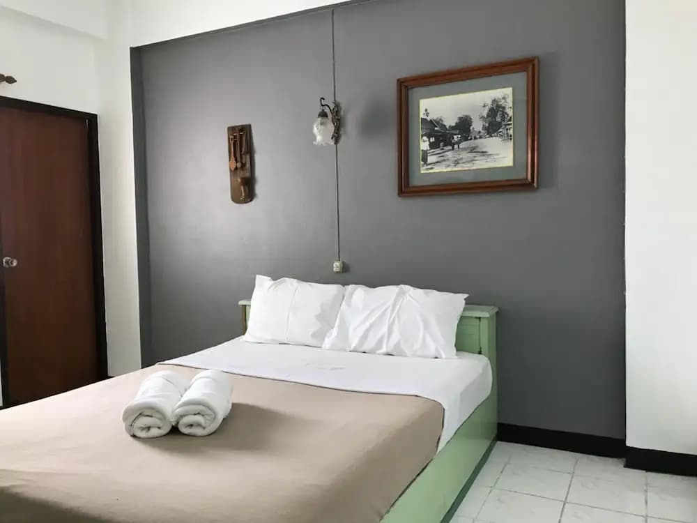 Royal Night Bazaar Hotel - photo 5
