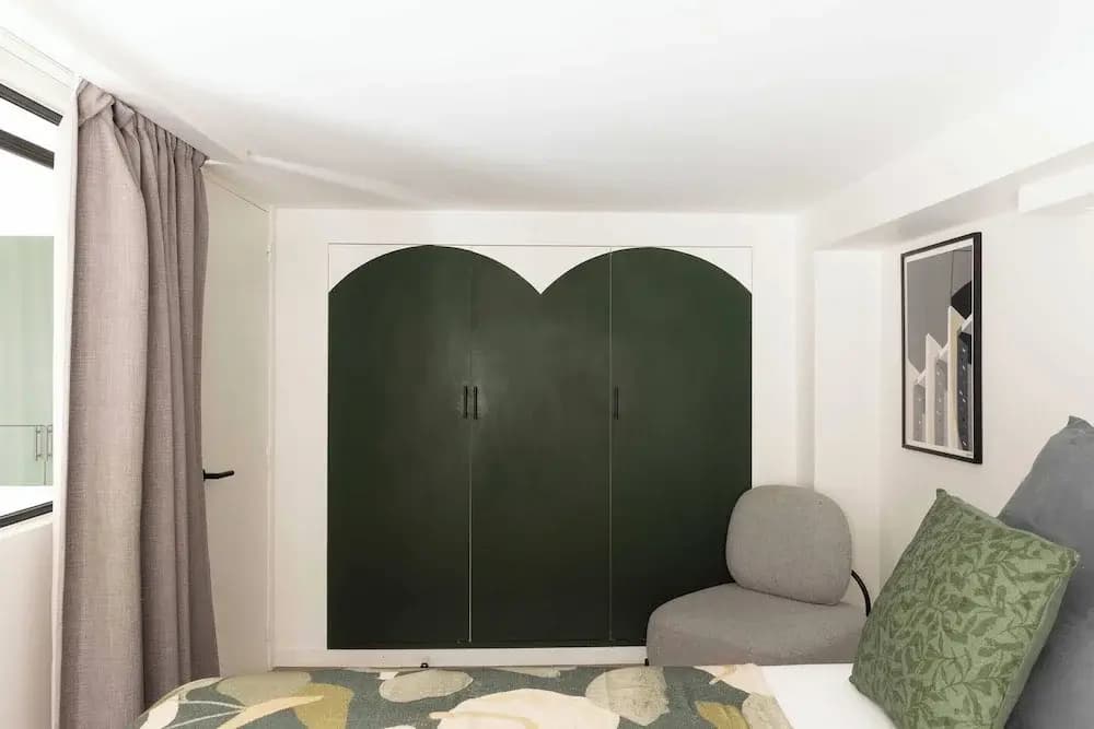 Authentic Apartment - 2br/6p - Place Pigalle - photo 4