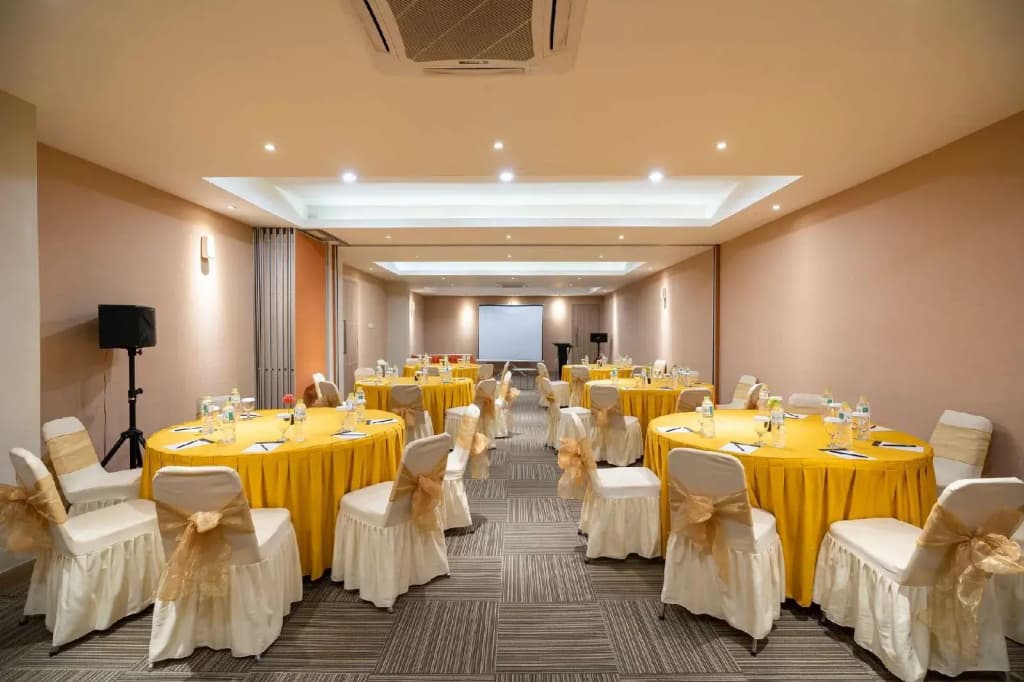 The Gloria Suites Jakarta - photo 24