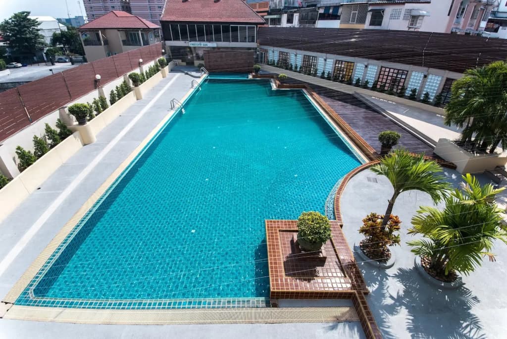 Maruay Garden Hotel - photo 16