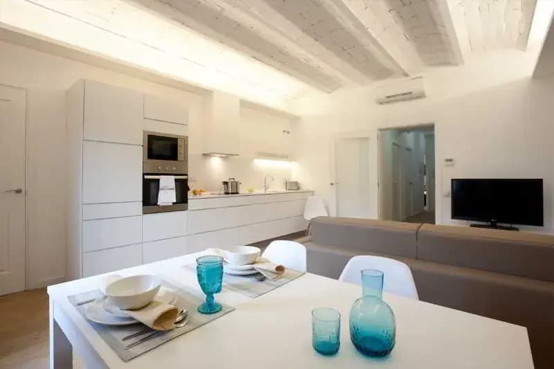 Rambla Catalunya Residence - photo 16