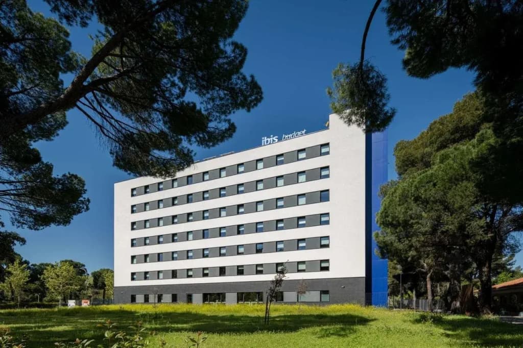 Ibis Budget Madrid Aeropuerto - photo 16