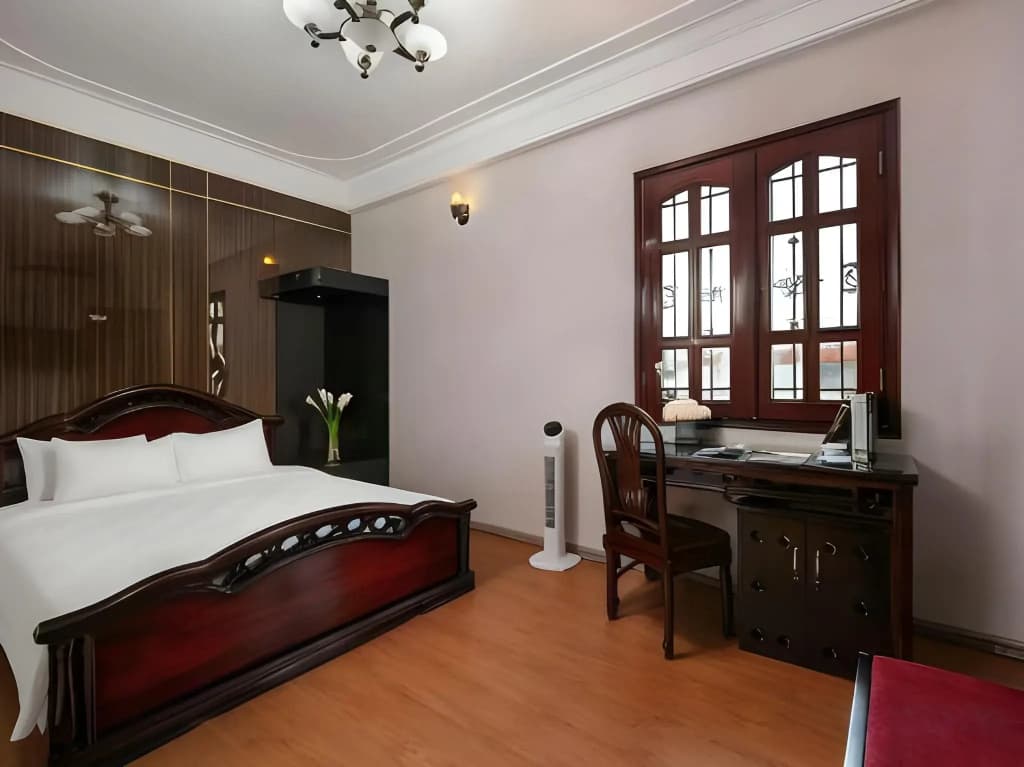 Little Diamond Hotel - photo 26