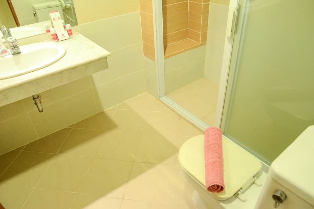 Exclusive 2 Bedrooms Ambassador By Travelio - photo 7