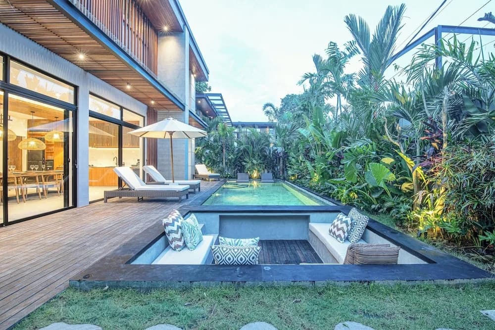 Elegant 5BR Modern Villa Steps From Caf Del Mar - photo 19