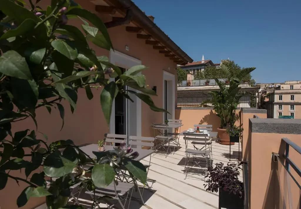 Palazzo Caruso - photo 20