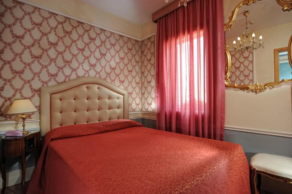 Hotel Arlecchino - photo 4