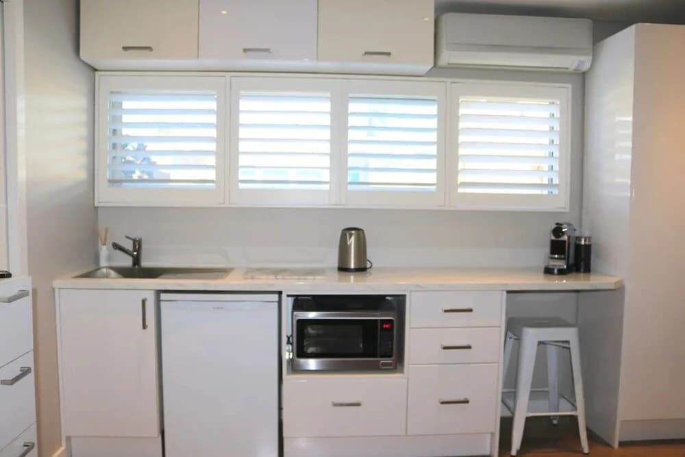 Newtown Studio in Excellent Location - photo 8