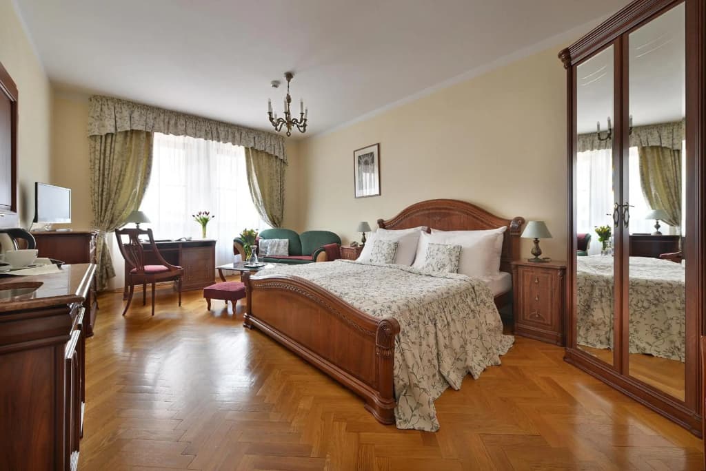 Boutique Hotel Constans - photo 3