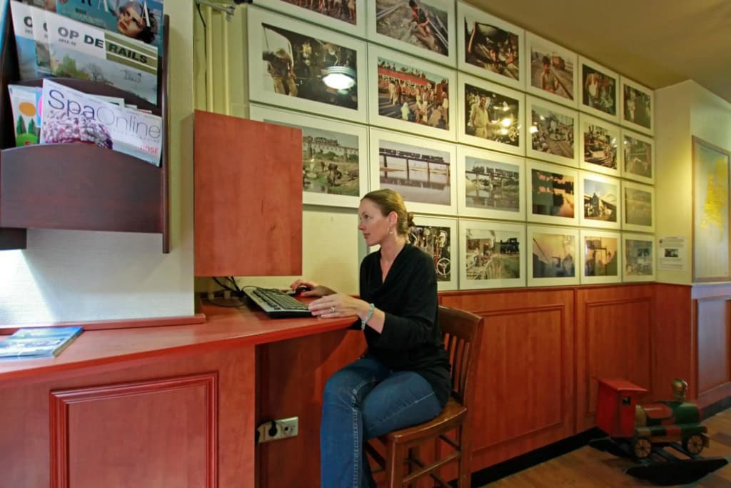 A-Train Hotel - photo 40