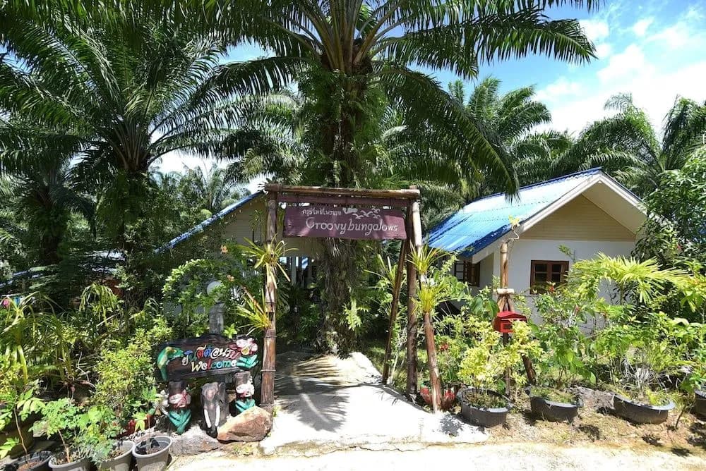 Groovy Bungalows - photo 15