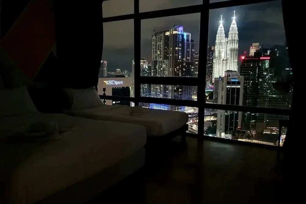 Anggun Residences Guesthouse - photo 20