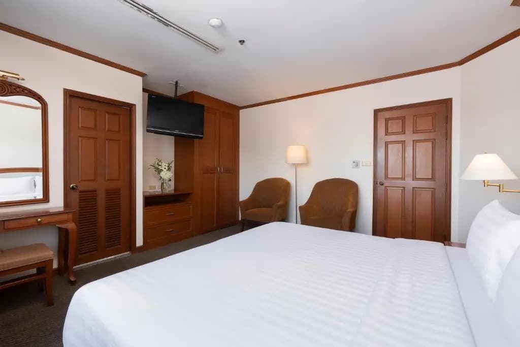 Grand Diamond Suites Hotel - photo 36