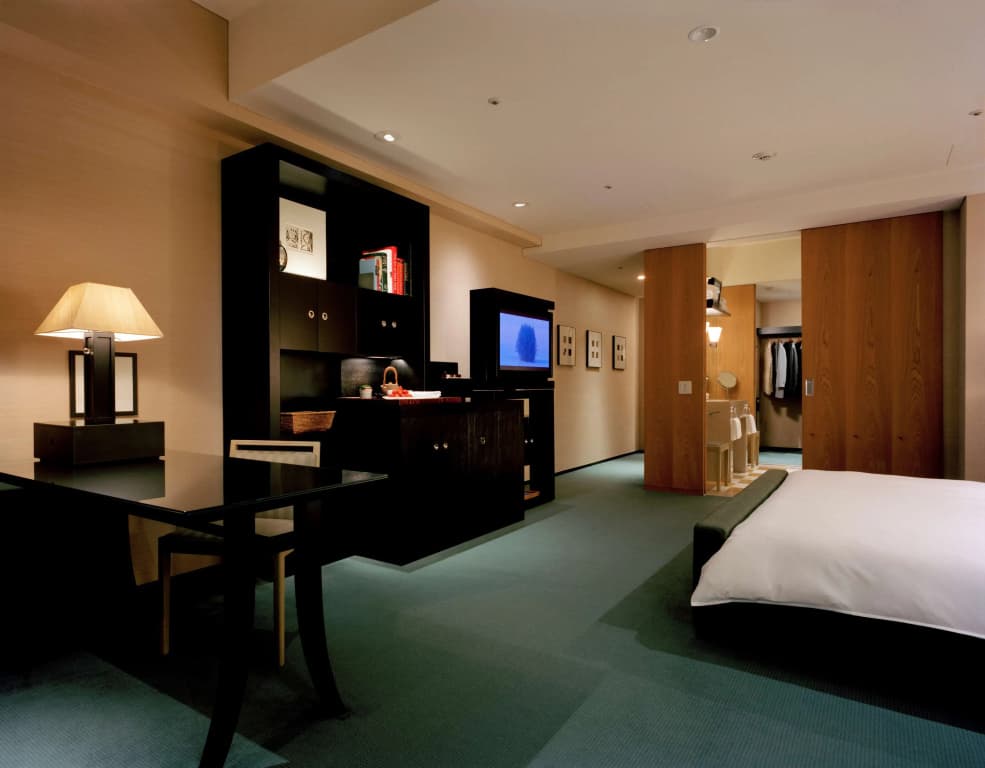 Park Hyatt Tokyo - photo 3