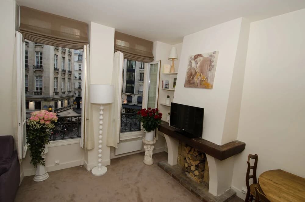 Apartments - Into Paris - photo 2