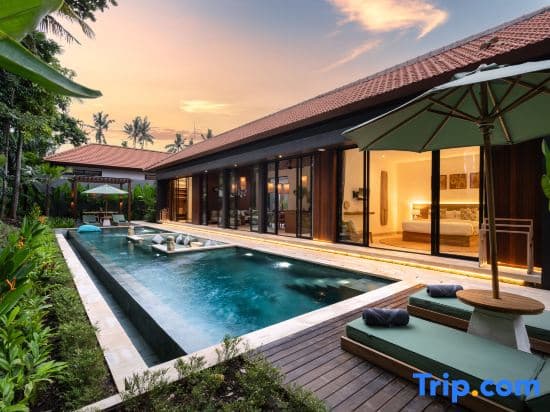 Villa Surya by BaliSuperHost - photo 5