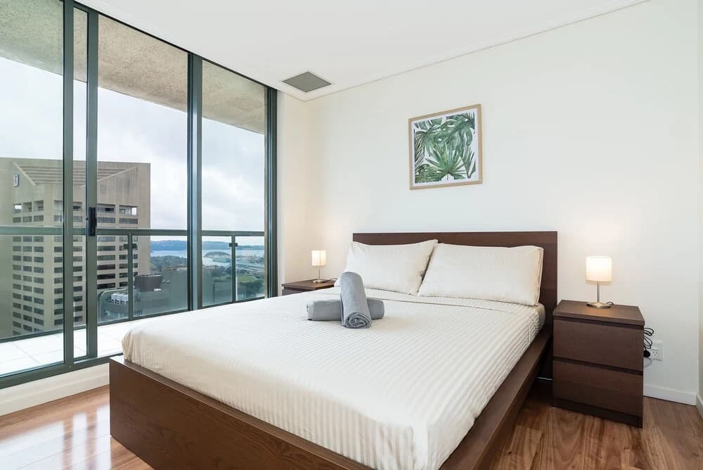 Sydney CBD Self-Contained Studio Apartment (2806PT) - photo 1