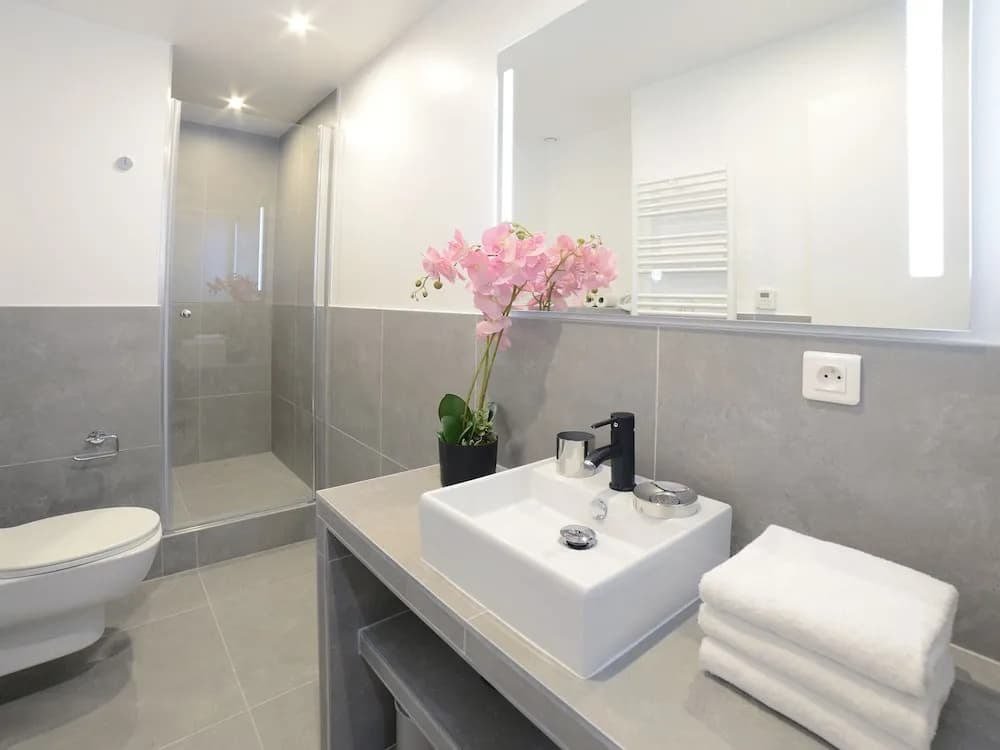 Luxury AC 3BDR Le Marais I by Livinparis - photo 8