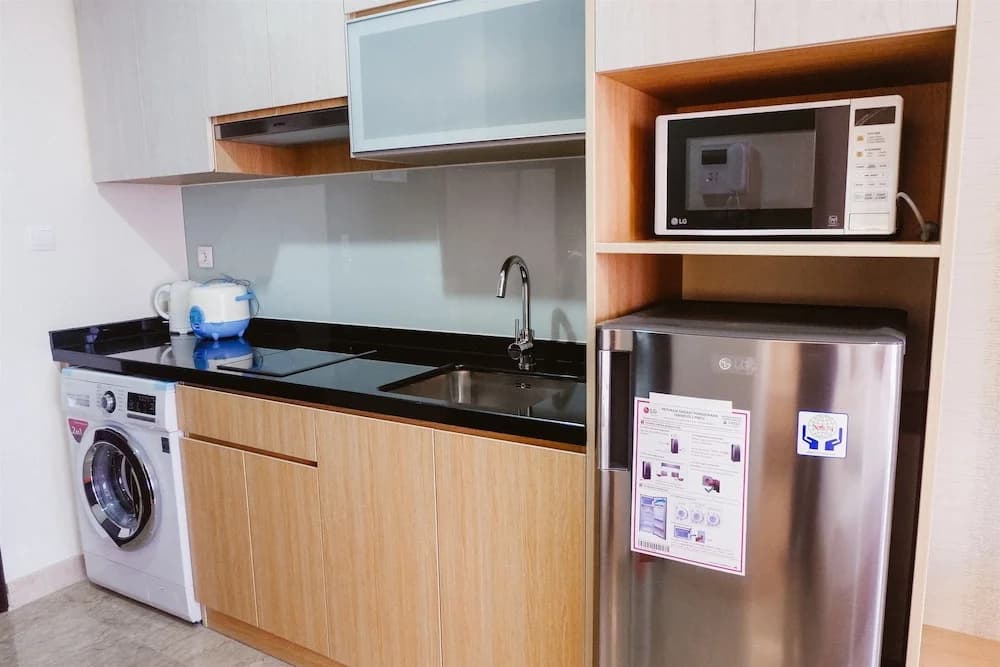 Modern Studio Menteng Park Apartment - photo 20