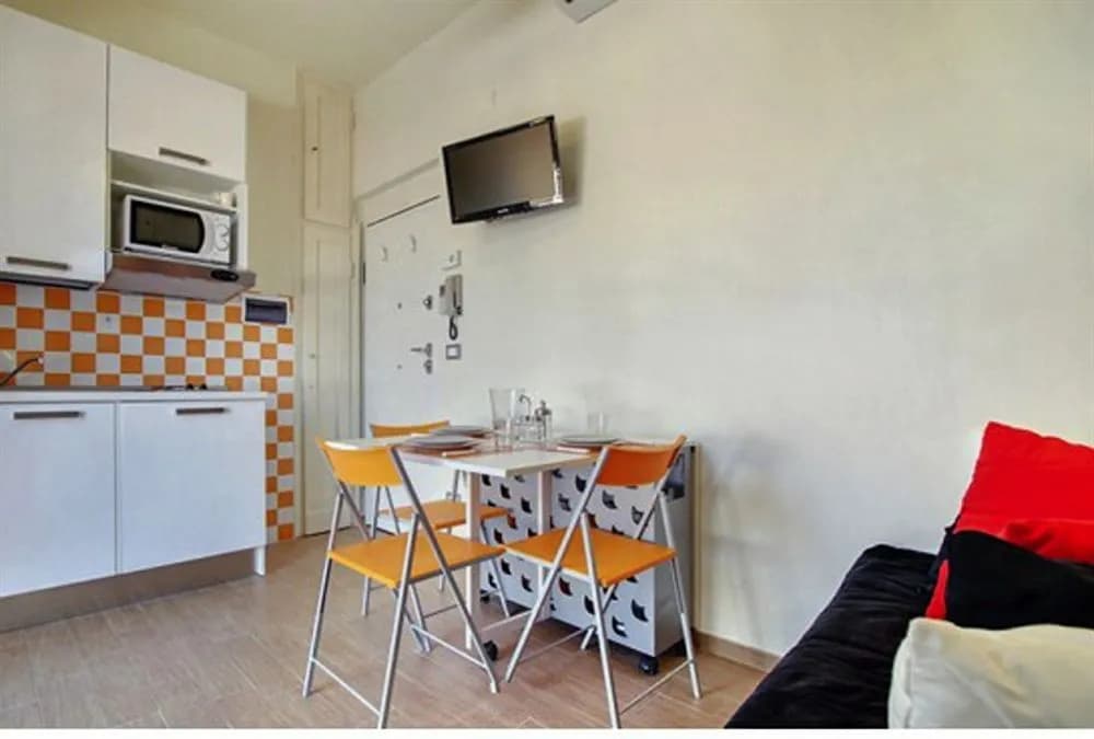Florentia Suites - photo 21