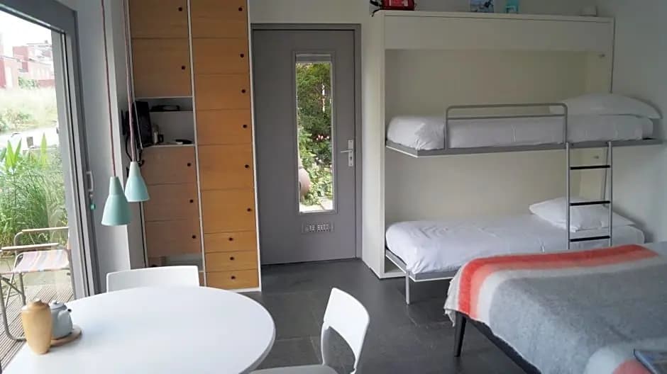 Room With A Few - photo 5