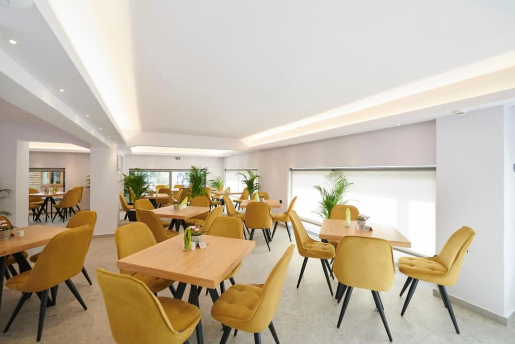 Meni Hotel - photo 19