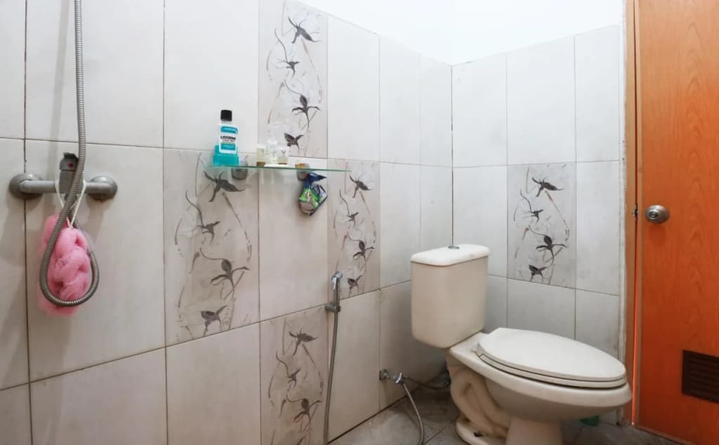 OYO 90363 Nira Guest House Sanur Bali - photo 8