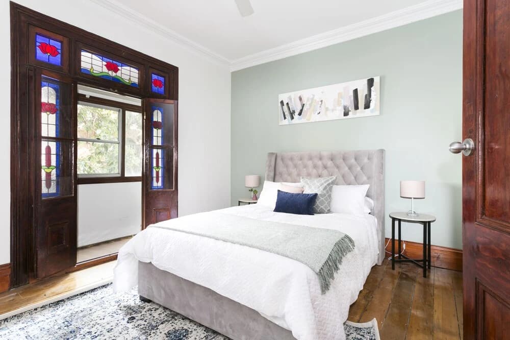 Spacious 3 Bedroom Minutes To CBD - photo 4