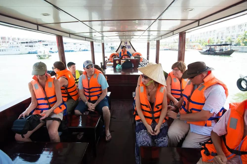Gray Line Private Luxury Cruise - photo 13