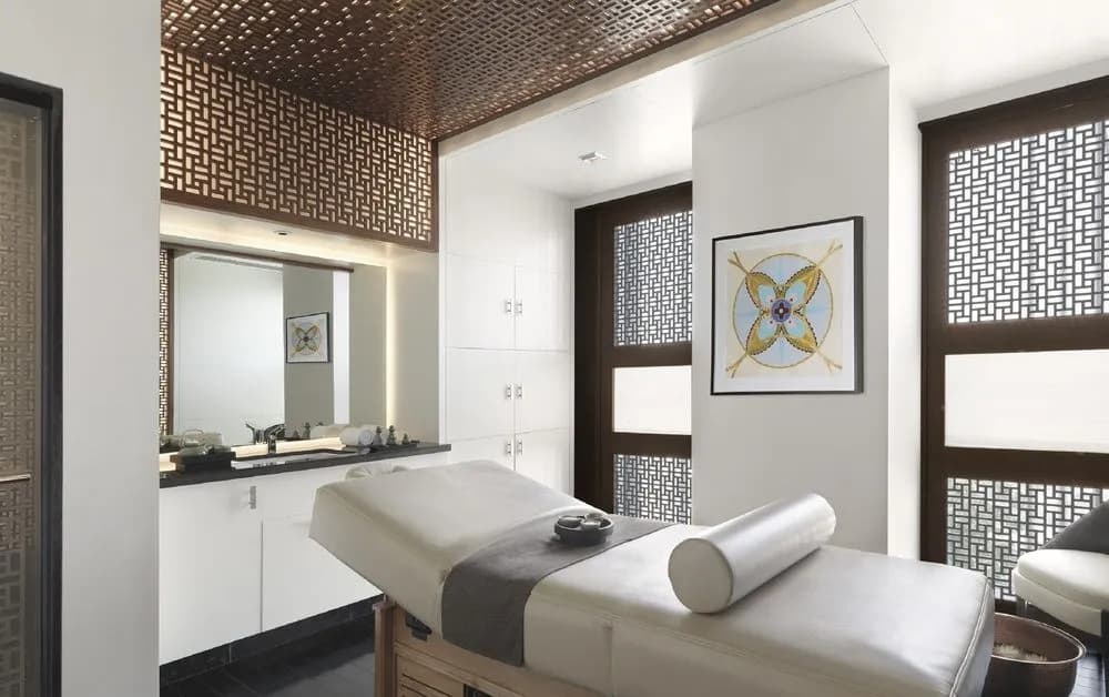 Four Seasons Hotel Abu Dhabi at Al Maryah Island - photo 23