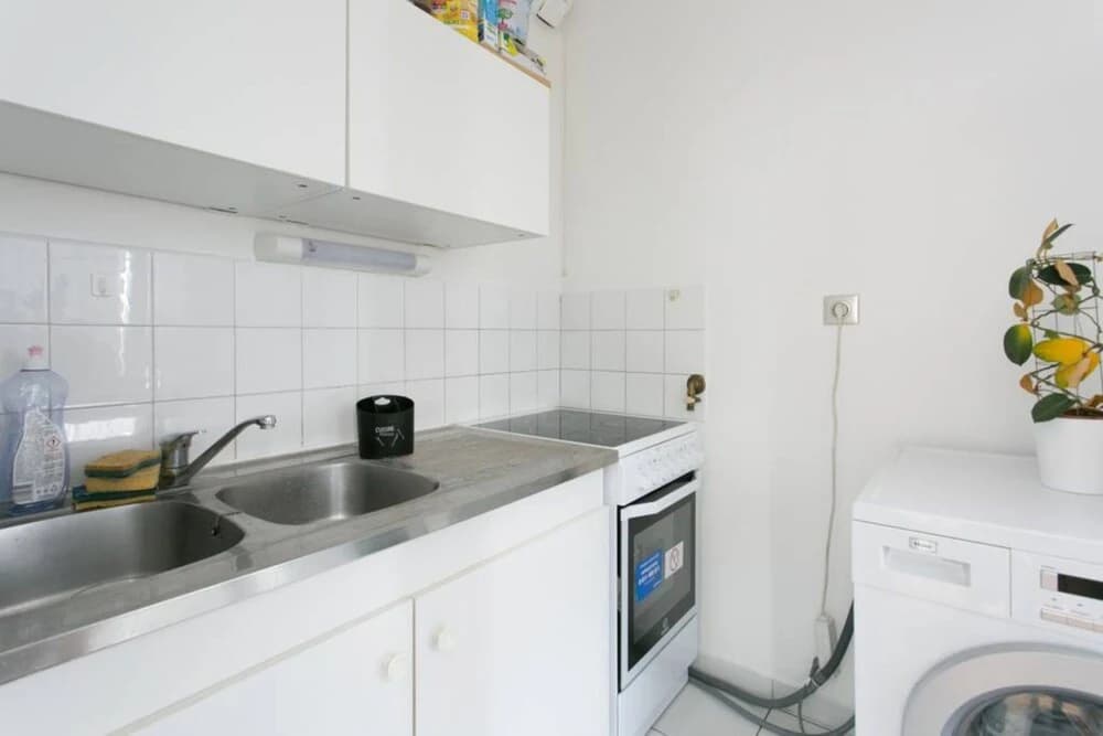 1 Bedroom Apartment Paris Montparnasse - photo 8