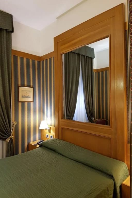 LH Hotel Andreotti - photo 16
