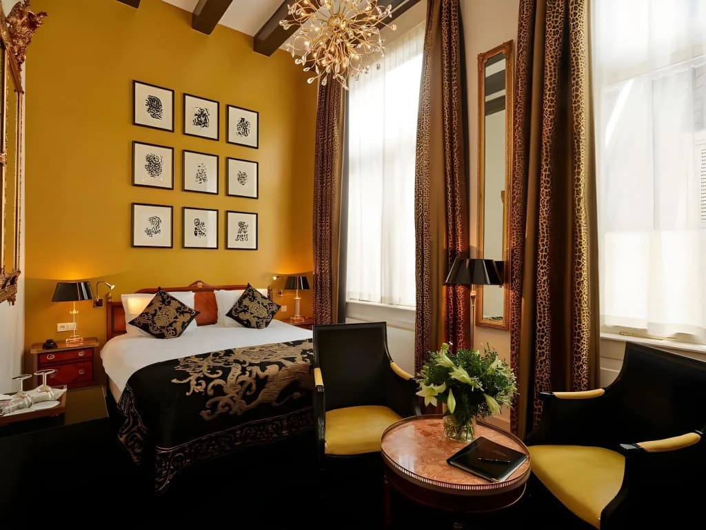 Ambassade Hotel - photo 5